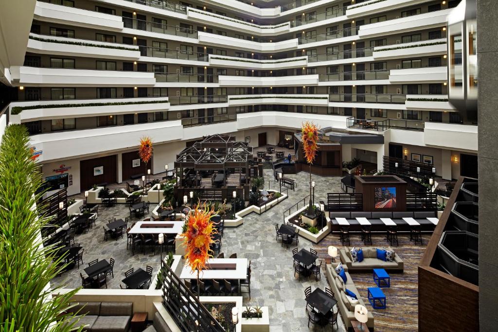 Embassy Suites Los Angeles - International Airport/North Main image 1